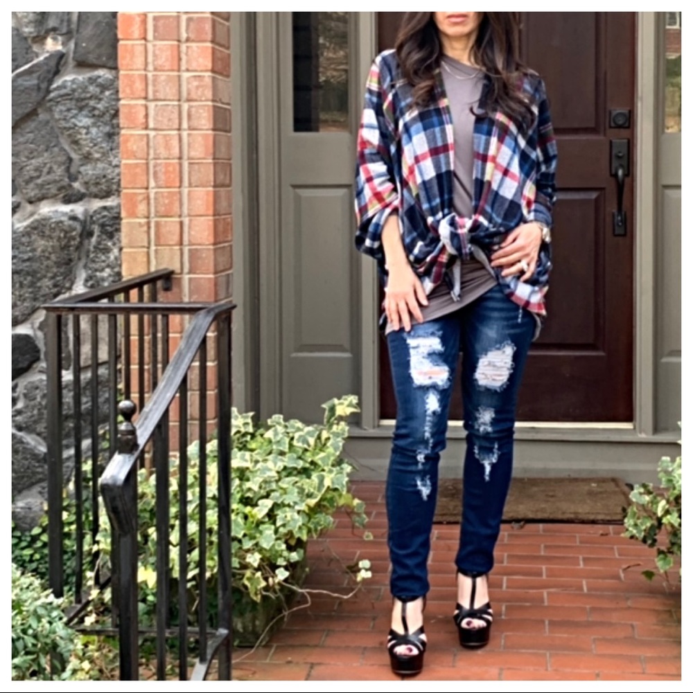 ✨LAST ONE✨Plaid kimono jacket - Picture 2 of 7